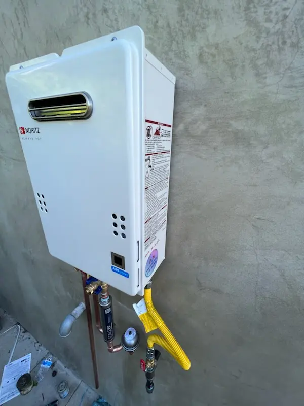 Tankless water heater installation for Mt. Park homes